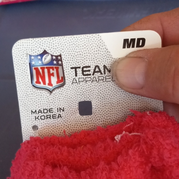 Team Apparel Kids socks - Picture 2 of 4